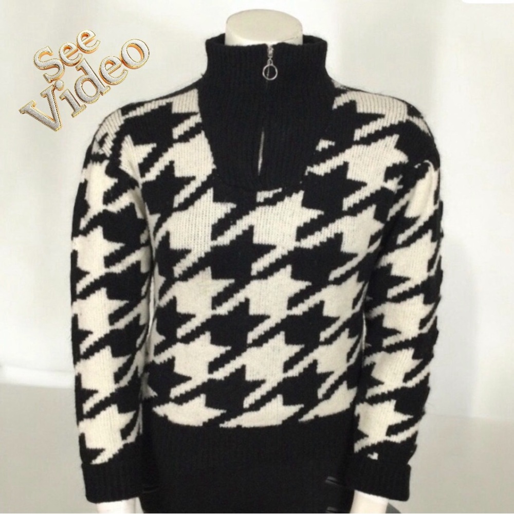 👛 (ANY 2/$30) DEX 1/4 Zip Black/White Houndstooth Mock Turtle Neck Medium